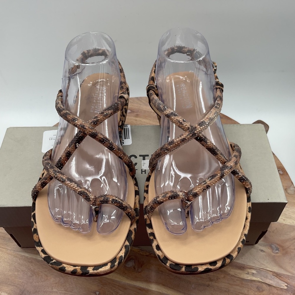 Kenneth Cole Reaction Womens Leopard Snakeskin Strappy Flat Sandals Brown Tan